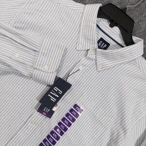 GAP Oxford Shirt Mens 2XL Blue White Striped Button Down‎ Long Sleeve Pocket